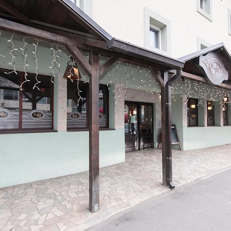 Casa De Piatra Bistro Hotel Cluj Napoca Bagian luar foto